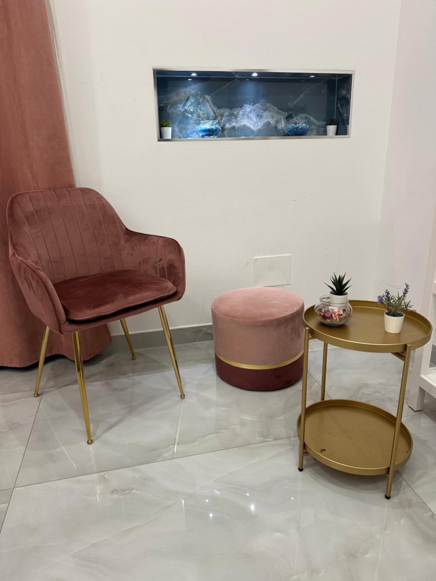 Barbaro Suite & Apartment Наполи Екстериор снимка